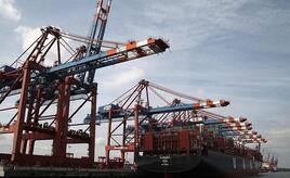 Stimmung in deutscher Exportwirtschaft nur leicht gestiegen