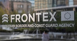 Urteil: EU-Grenzschutzbehörde Frontex muss Grundrechte von Asylbewerbern schützen