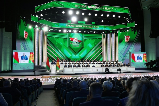 Bild vergr&ouml;&szlig;ern: Atomwaffenfähige russische Rakete Oreschnik in Belarus stationiert