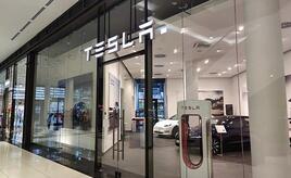 Berliner Erzbischof kritisiert Elon-Musk-Vergütung als 