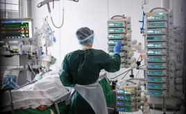 Knapp jeder Zehnte muss an Weihnachten arbeiten