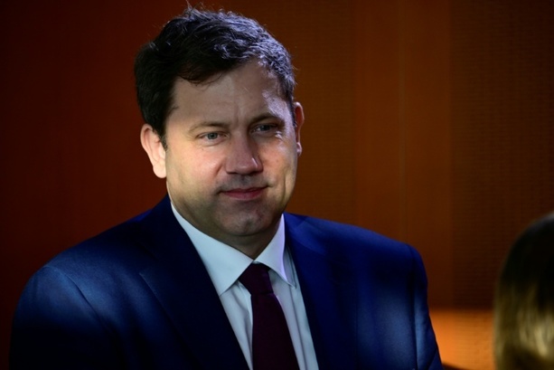 Bild vergr&ouml;&szlig;ern: Klingbeil wünscht sich Kraft und Mut für große Rentenreform im kommenden Jahr