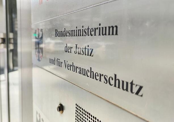 Bild vergr&ouml;&szlig;ern: Justizministerium legt Gesetzentwurf zur IP-Adressenspeicherung vor