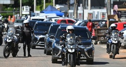 Brasiliens inhaftierter Ex-Präsident Bolsonaro zu Operation in Klinik gebracht