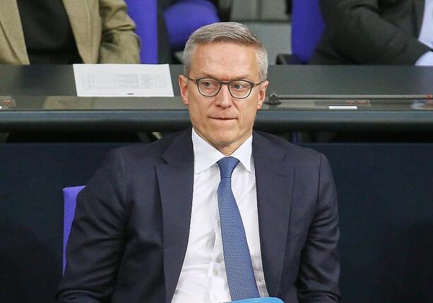 Bild vergr&ouml;&szlig;ern: Über 12.400 Meldungen bei Einfach machen-Portal eingegangen