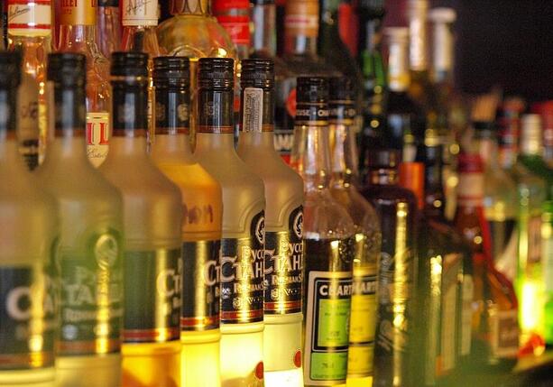 Bild vergr&ouml;&szlig;ern: Gesundheitspolitiker werben für höhere Alkoholpreise