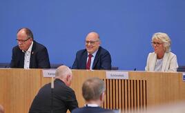 Mindestlohnerhöhung betraf fast fünf Millionen Jobs