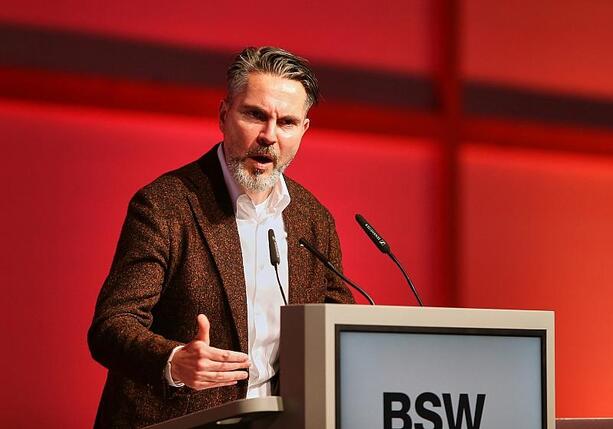 Bild vergr&ouml;&szlig;ern: BSW-Chef De Masi verteidigt Mercosur-Abstimmung im EU-Parlament