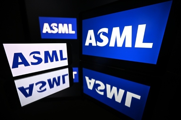 Bild vergr&ouml;&szlig;ern: Technologieriese ASML verbucht kräftiges Gewinnplus - und streicht Stellen