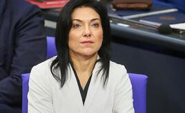 Wirtschaftsministerin will vorgezogene Steuerreformen