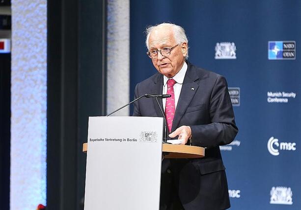 Bild vergr&ouml;&szlig;ern: Ischinger plädiert für deutsche Waffengeschenke an Polen