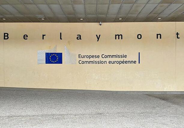 Bild vergr&ouml;&szlig;ern: EU-Kommission: Meta soll andere KI-Anbieter in WhatsApp zulassen