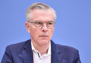 Werding gegen Gesundheitsbeitrag auf Dividenden oder Mieteinnahmen