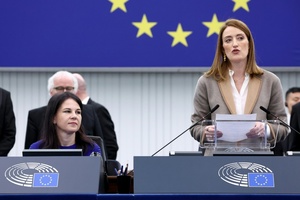 Baerbock in Straßburg: Internationale Ordnung 