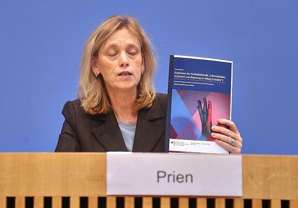 Bild vergr&ouml;&szlig;ern: Rufe nach Konsequenzen aus Dunkelfeldstudie zu Gewalt