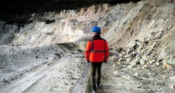 Französischer Staat steigt mit 50 Millionen Euro bei Lithium-Minenprojekt ein