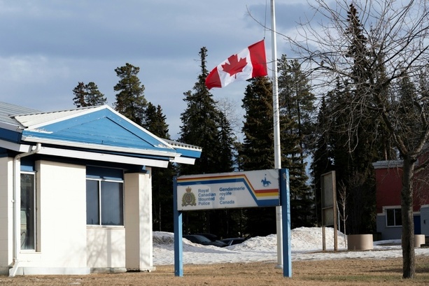 Bild vergr&ouml;&szlig;ern: Schusswaffenangriff in Kanada: Polizei identifiziert 18-jährige Täterin