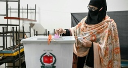 Bangladesch: Beginn der ersten Parlamentswahl nach Sturz Hasinas