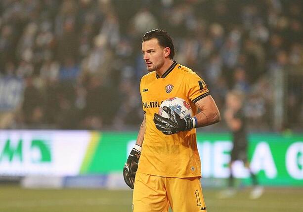 Bild vergr&ouml;&szlig;ern: 2. Bundesliga: Dresden verliert gegen Elversberg