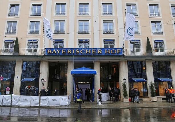 Bild vergr&ouml;&szlig;ern: Polizei zieht positive Bilanz nach Münchner Sicherheitskonferenz