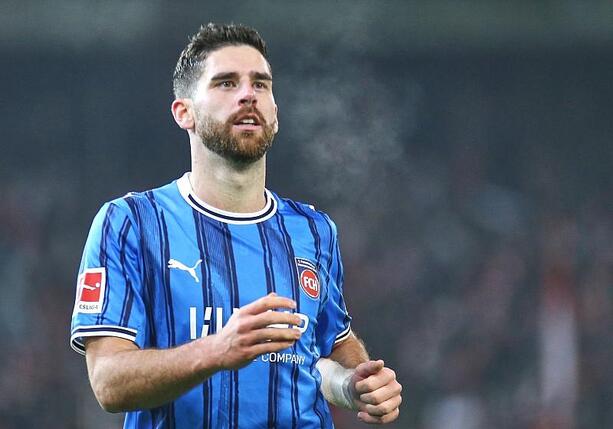 Bild vergr&ouml;&szlig;ern: 1. Bundesliga: Augsburg gewinnt gegen Heidenheim