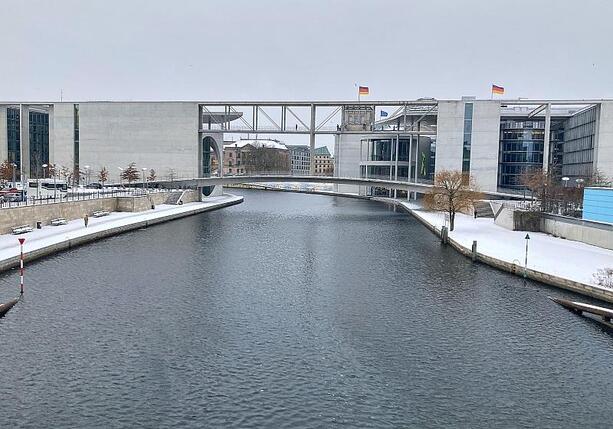 Bild vergr&ouml;&szlig;ern: Weitere Verzögerung bei Bundestags-Pannenbau