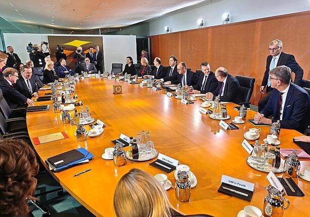 Bild vergr&ouml;&szlig;ern: Fast alle Bundesminister schlechter bewertet als Ampel-Vorgänger