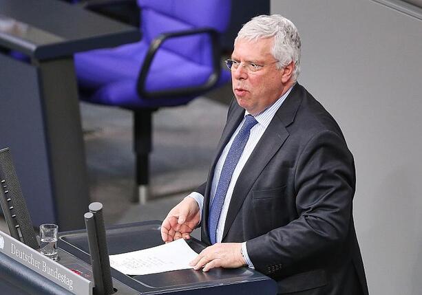 Bild vergr&ouml;&szlig;ern: Hardt hält neue Flüchtlingswelle aus Ukraine für möglich