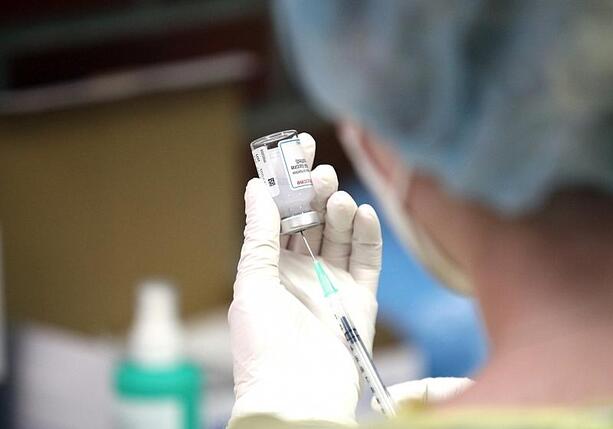 Bild vergr&ouml;&szlig;ern: Impfquote von Über-60-Jährigen verfehlt WHO-Empfehlung deutlich