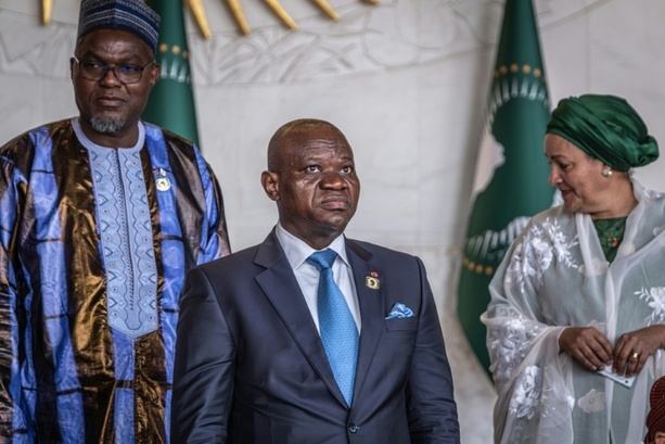 Bild vergr&ouml;&szlig;ern: Gabun sperrt Onlinedienste inmitten von Protesten bis auf Weiteres