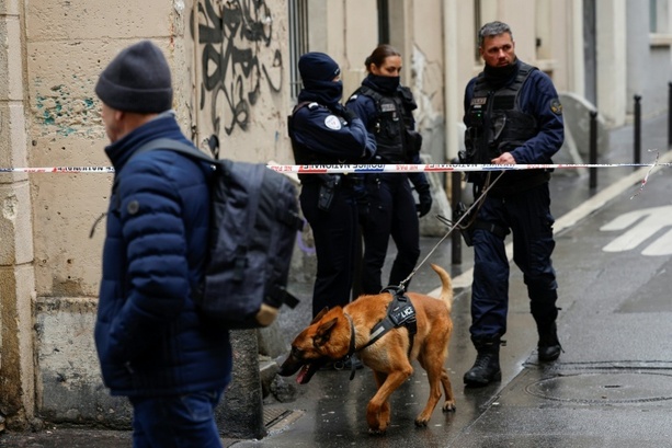 Bild vergr&ouml;&szlig;ern: Parteisitz der französischen Linkspopulisten nach Bombendrohung geräumt