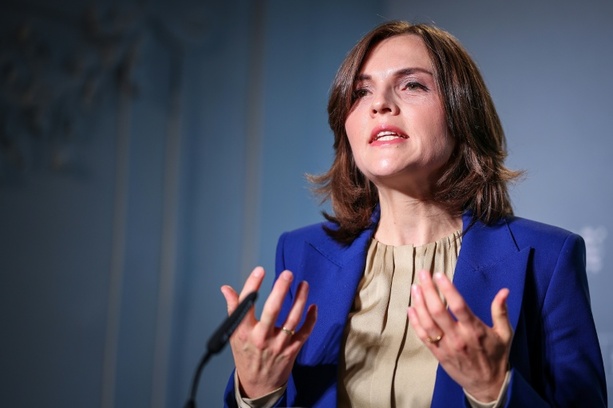 Bild vergr&ouml;&szlig;ern: Deutschland-Monitor: Zustimmung zur Demokratie groß - Kritik an Funktionieren