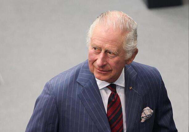 Bild vergr&ouml;&szlig;ern: König Charles stellt sich nach Festnahme von Andrew hinter Justiz