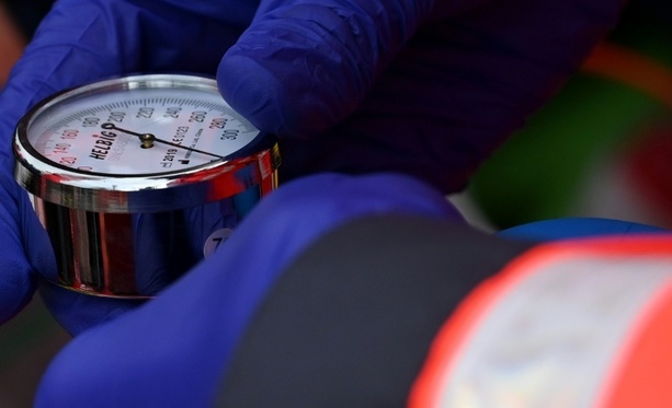 Bild vergr&ouml;&szlig;ern: 54-Jähriger bei Arbeitsunfall in Bayern von Golfwagen erdrückt