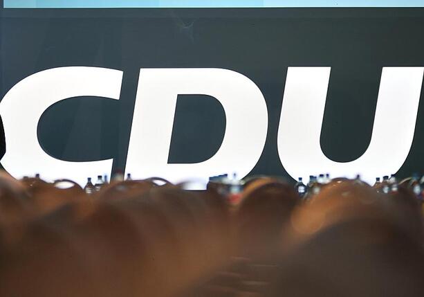 Bild vergr&ouml;&szlig;ern: CDU-Parteitagsantrag sieht Strafmündigkeit für 12-Jährige vor