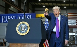 US-Wirtschaft wächst 2025 um 2,2 Prozent - Trump macht Demokraten verantwortlich