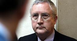 Güllner gibt Forsa-Geschäftsführung ab