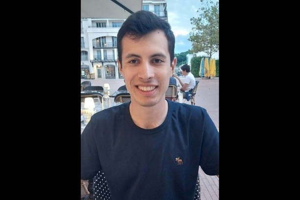 Bild vergr&ouml;&szlig;ern: Trauermarsch nach gewaltsamem Tod von ultrarechtem Aktivisten in Lyon