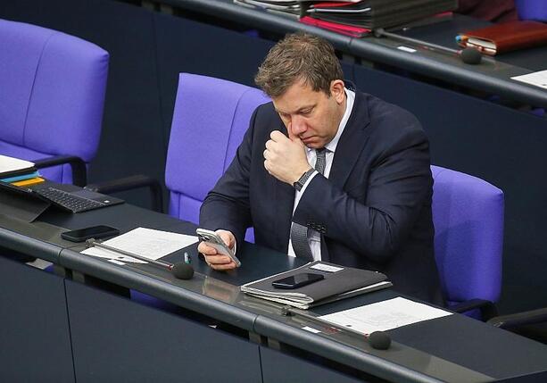 Bild vergr&ouml;&szlig;ern: Klingbeil erteilt Eurobonds klare Absage