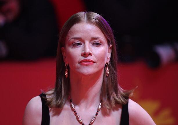 Bild vergr&ouml;&szlig;ern: Karoline Schuch blickt besorgt auf Landtagswahlen im Osten