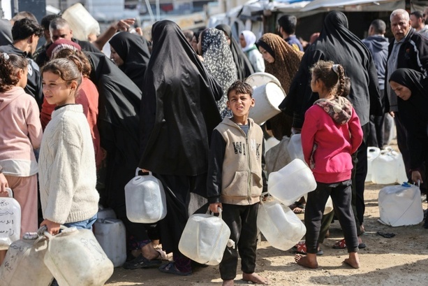 Bild vergr&ouml;&szlig;ern: Hamas-Vertreter: Wahl eines neuen Anführers steht kurz bevor