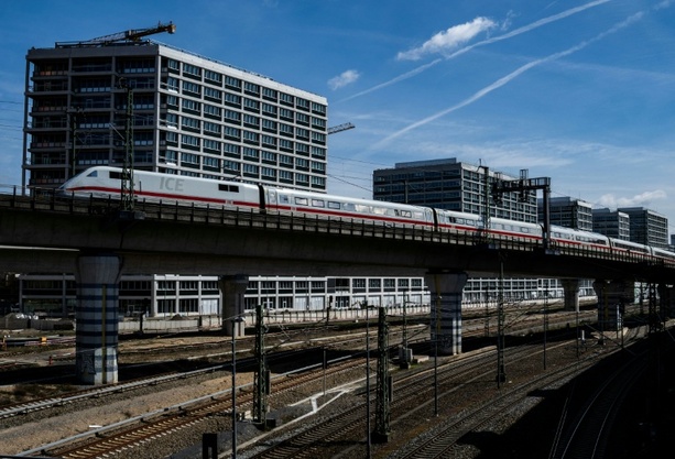 Bild vergr&ouml;&szlig;ern: Deutsche Bahn und GDL setzten Tarifverhandlungen fort