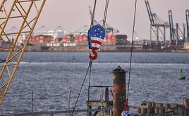 EU-Parlamentarier stoppen Umsetzung von US-Zolldeal vorläufig