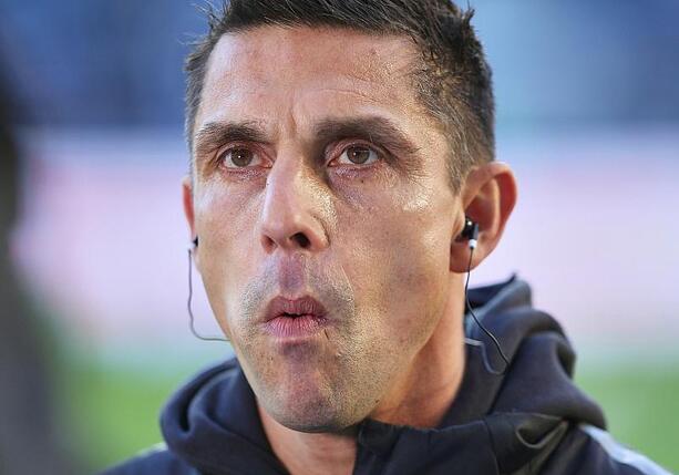 Bild vergr&ouml;&szlig;ern: Berichte: Holstein Kiel trennt sich von Trainer Rapp