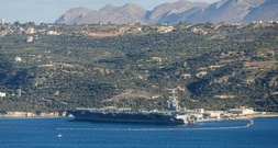 Atom-Konflikt mit dem Iran: US-Flugzeugträger erreicht Marinestützpunkt auf Kreta