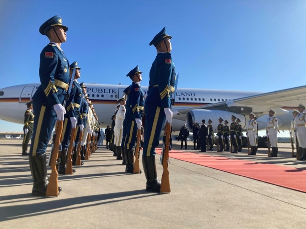 Bild vergr&ouml;&szlig;ern: SPD fordert von Merz klare Worte bei China-Reise