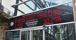 Staatsdefizit steigt weiter - Defizitquote bleibt bei 2,7 Prozent