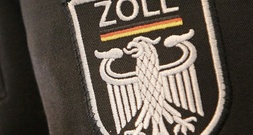 Verdacht illegaler Einfuhren aus Russland: Zoll durchsucht drei Firmen in Hamburg