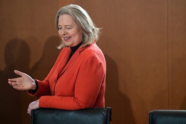 Bild vergr&ouml;&szlig;ern: Öffentliche Aufträge nur bei fairen Arbeitsbedingungen: Tariftreuegesetz beschlossen