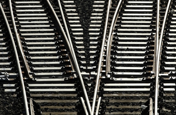 Bild vergr&ouml;&szlig;ern: Bahnstrecke Dresden-Prag: Fortschritt bei Planung für Tunnel durch Erzgebirge